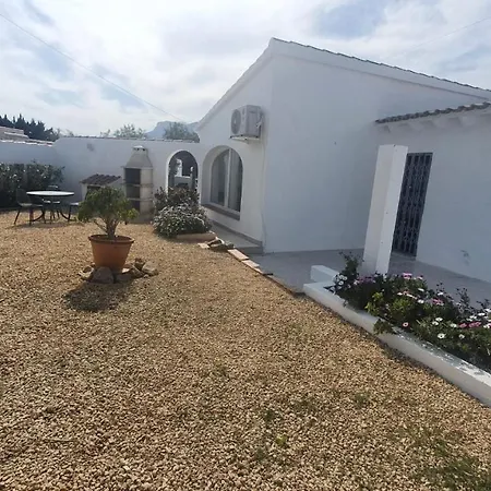 Cheerful 2-bedroom With Private Pool Calpe
