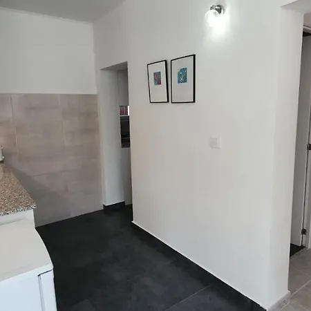 Villa Cheerful 2-bedroom With Private Pool Calpe